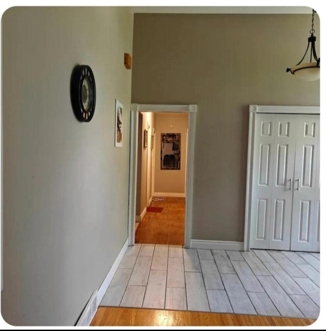 Lina'S Place Saint Catharines ห้อง รูปภาพ